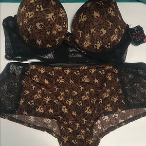Wild Leopard Print Lace Bra and Panty Set